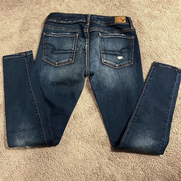American Eagle Outfitters / Distressed Jegging / Size 4 - Picture 8 of 10